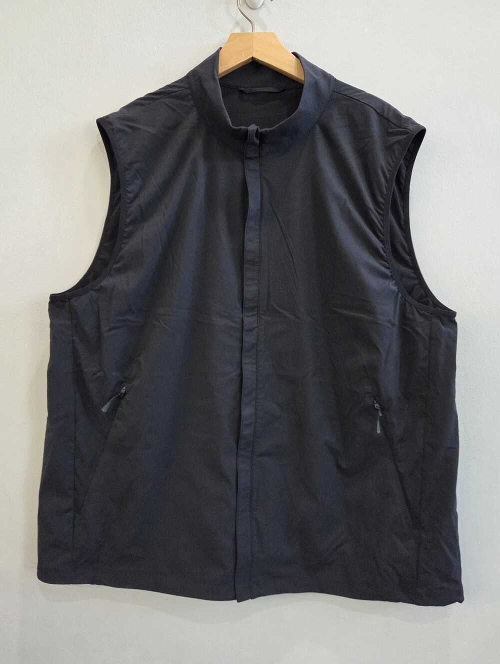 Lululemon Windproof Full-Zip Performance Golf Vest Stretch Pockets Men's XXL